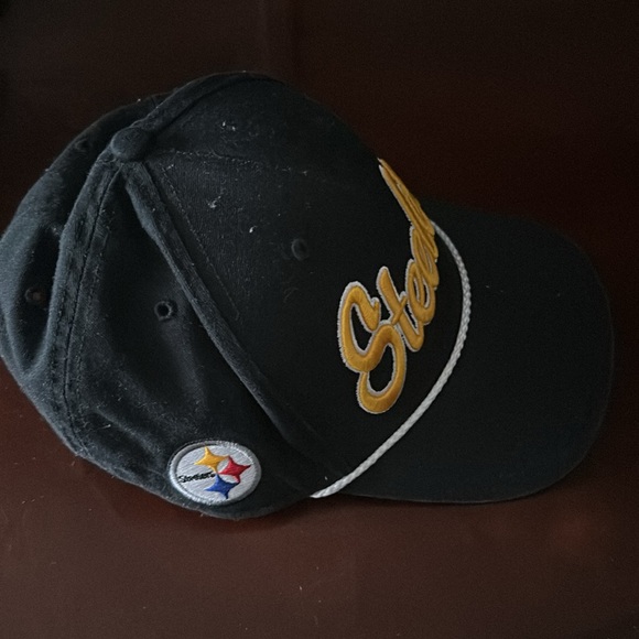 Hat Bundle - 12 Hats - Priced for All - Picture 11 of 15